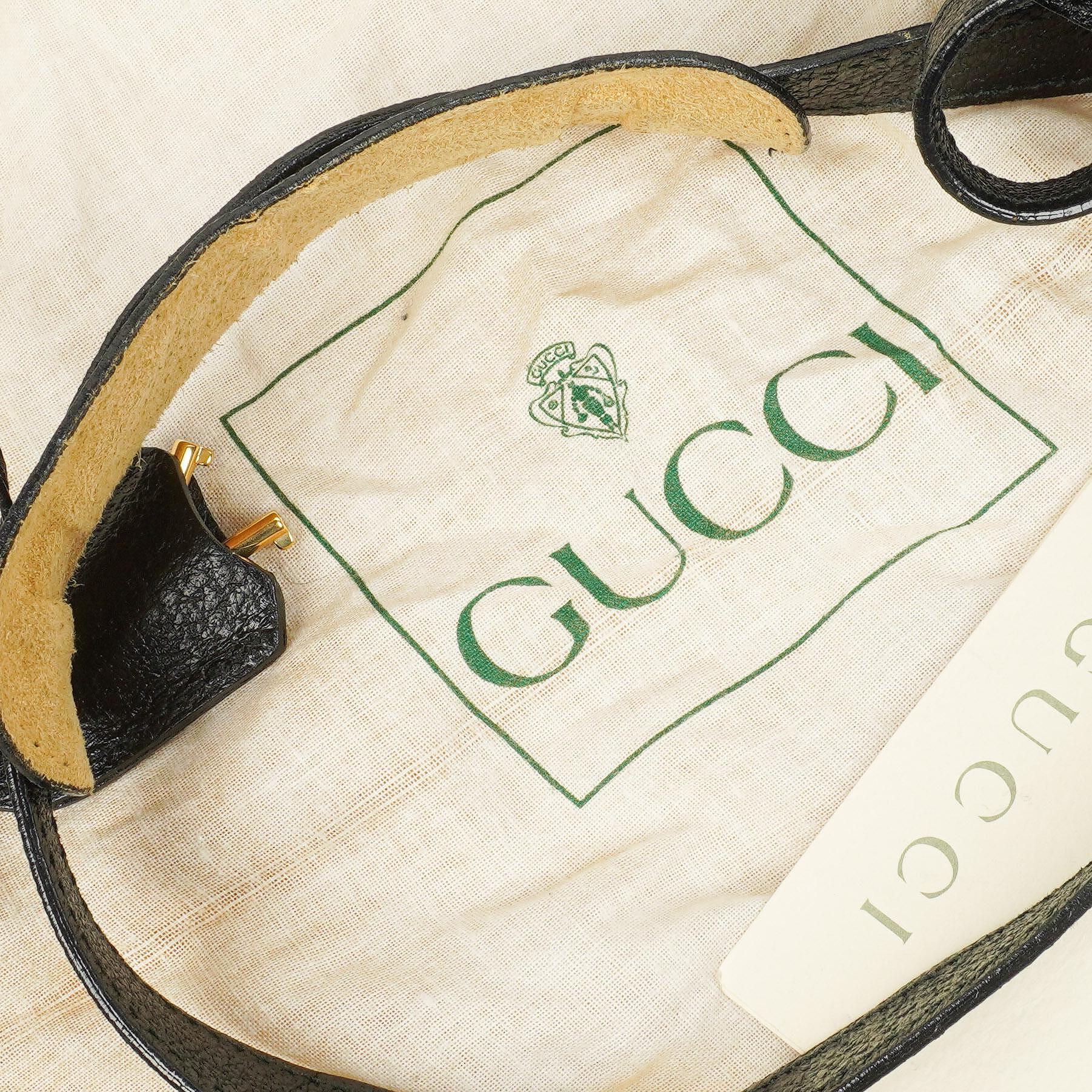 Gucci Schwarze Narbige Leder-Schultertasche