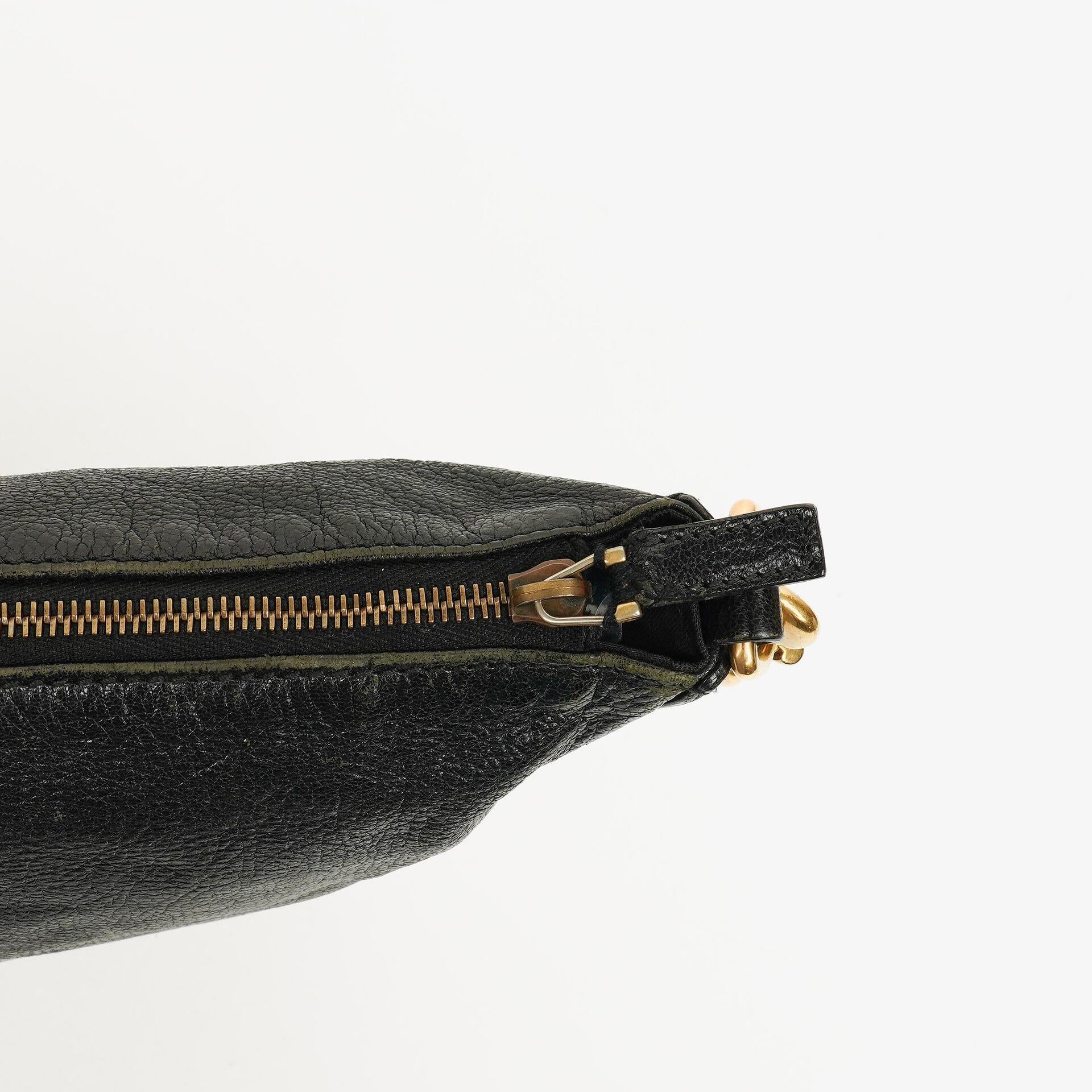 Gucci Blondie Schultertasche in Schwarz aus Leder mit GG Logo