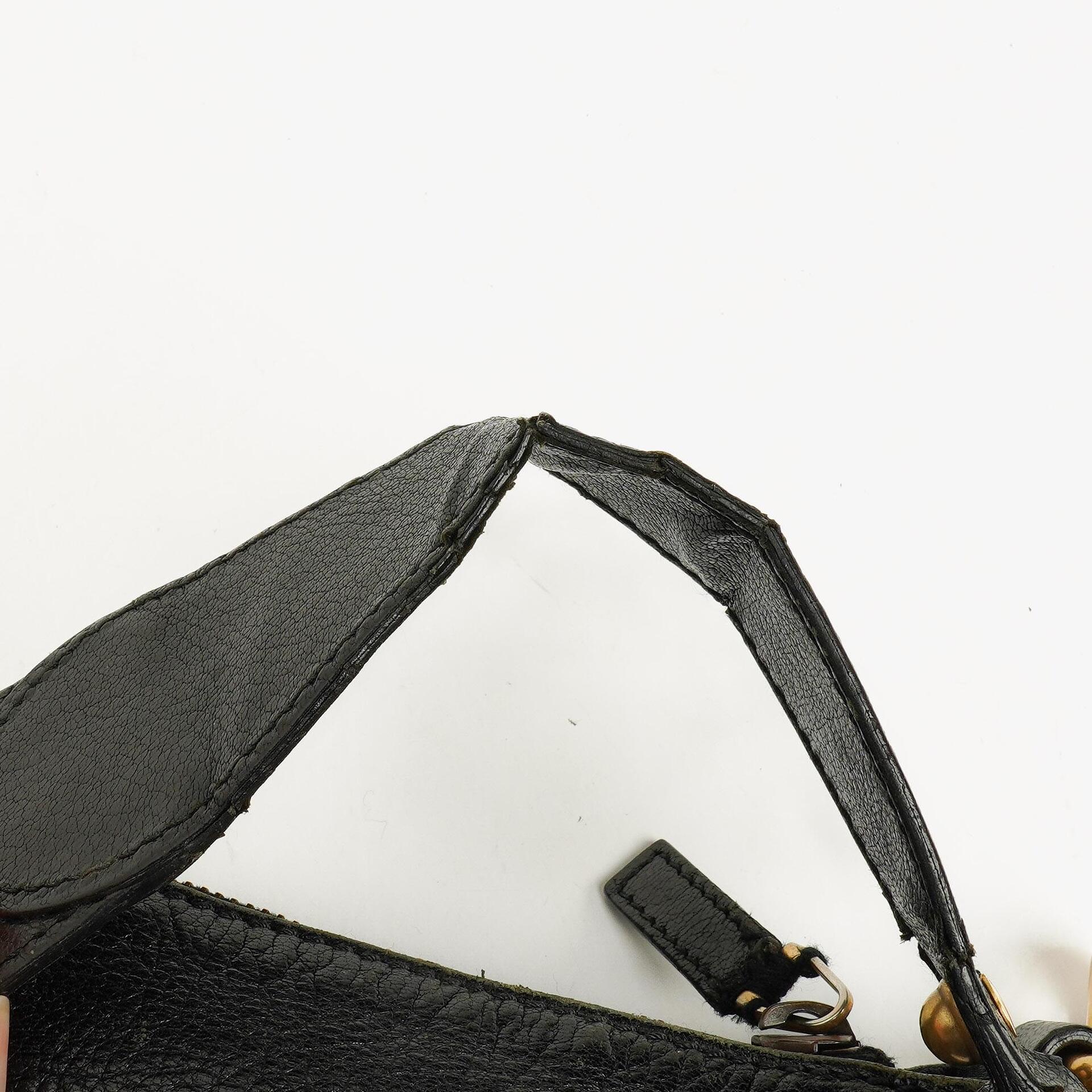 Gucci Blondie Schultertasche in Schwarz aus Leder mit GG Logo