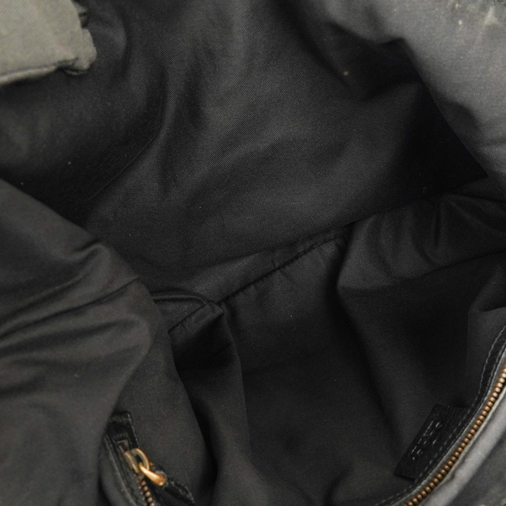 Gucci Blondie Schultertasche in Schwarz aus Leder mit GG Logo