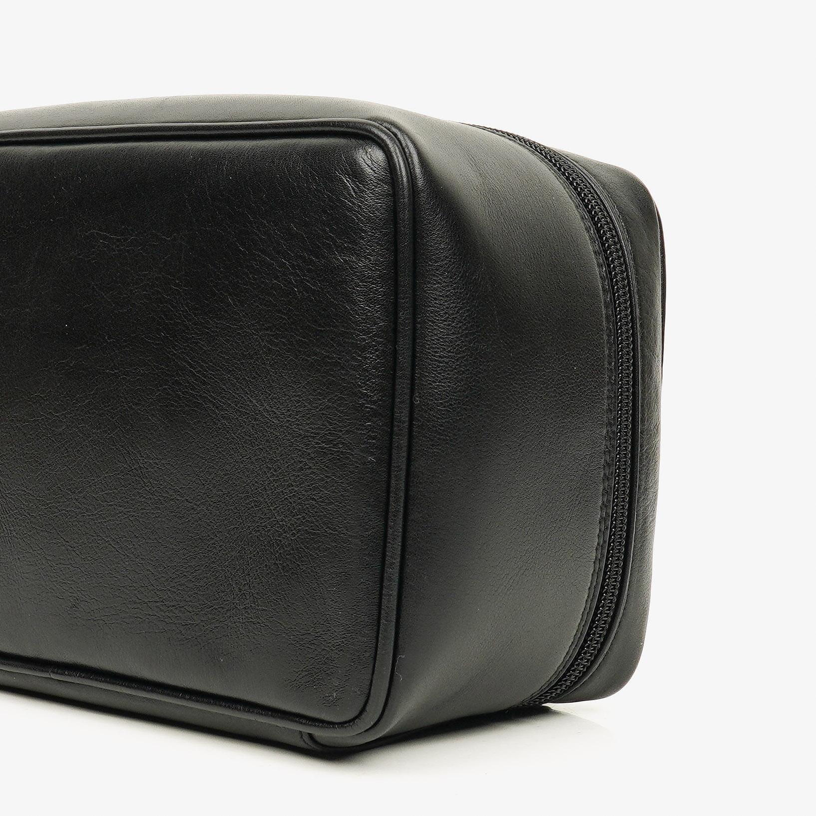 Gucci Horsebit Vanity Tasche aus schwarzem Leder