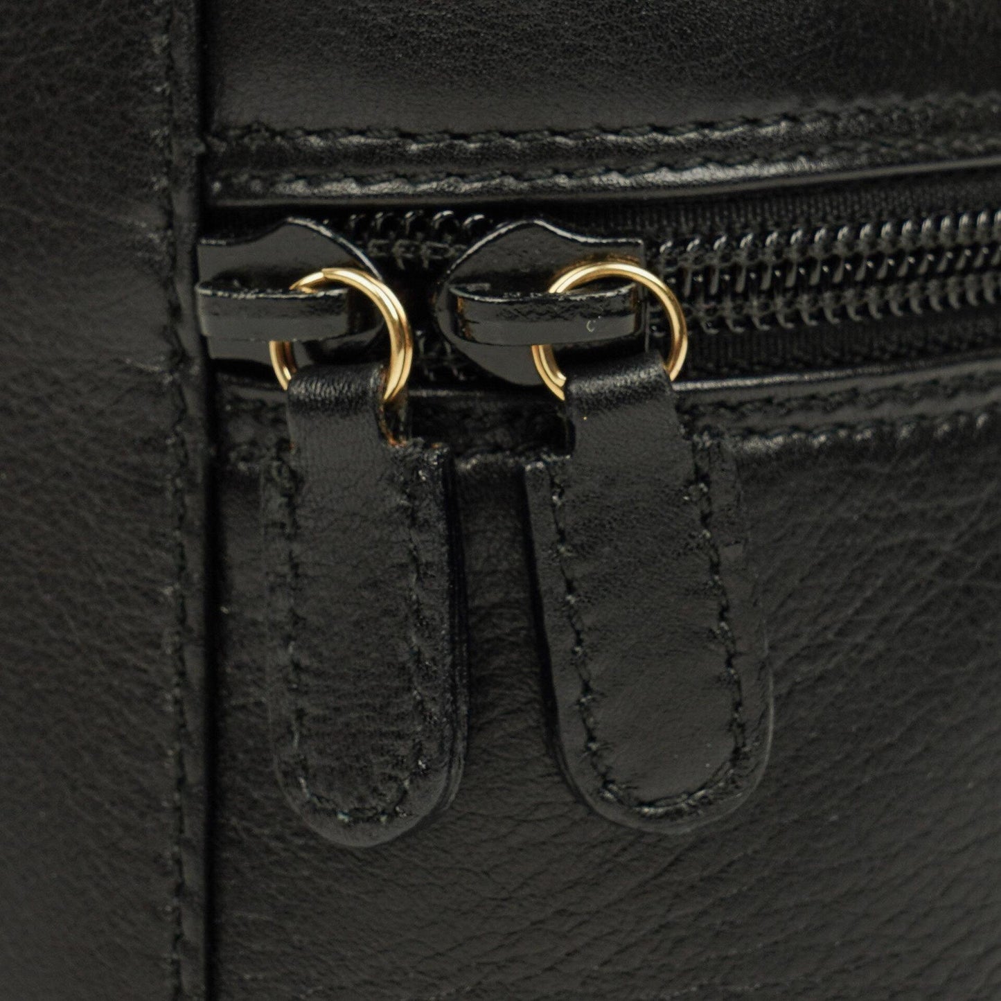Gucci Horsebit Vanity Tasche aus schwarzem Leder