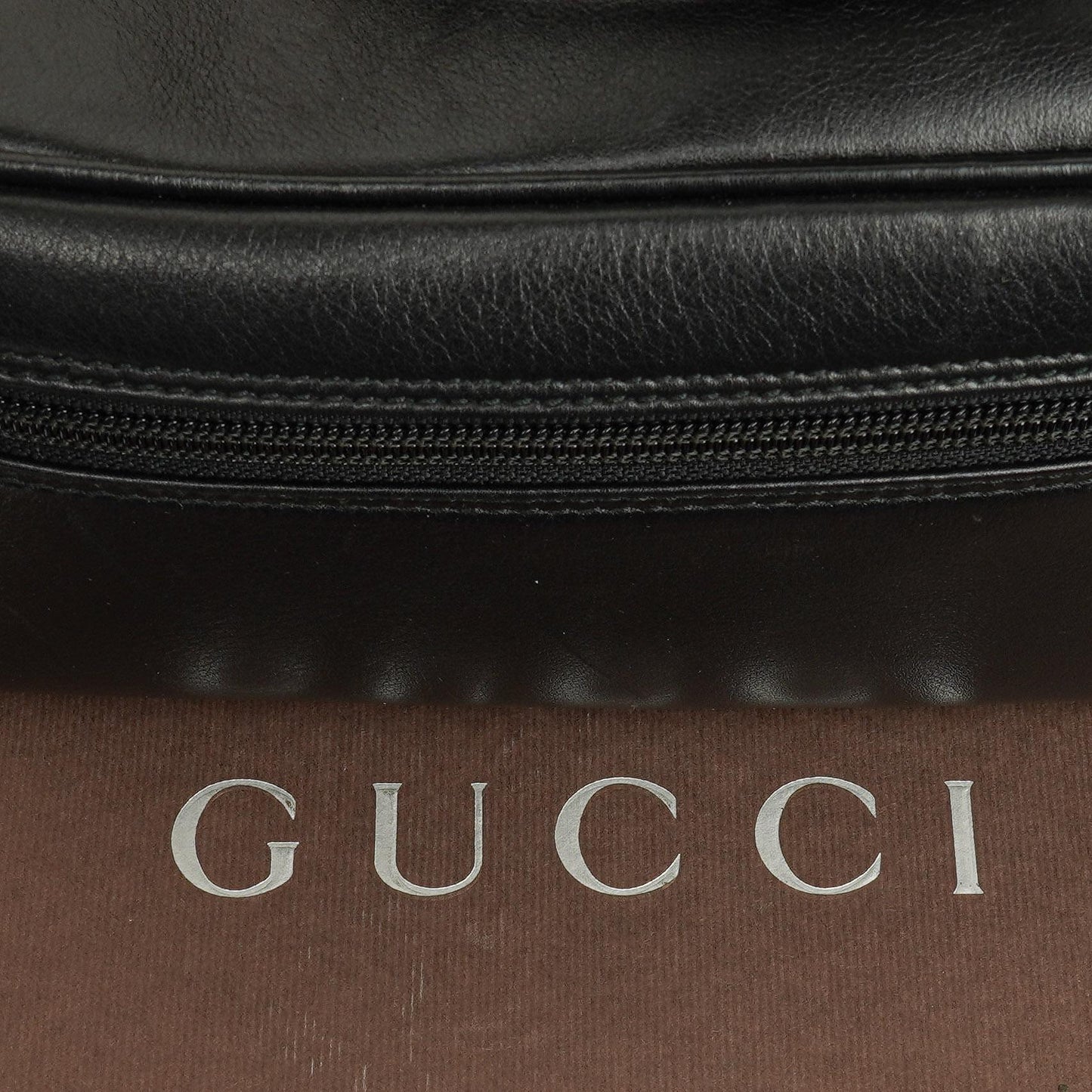 Gucci Horsebit Vanity Tasche aus schwarzem Leder