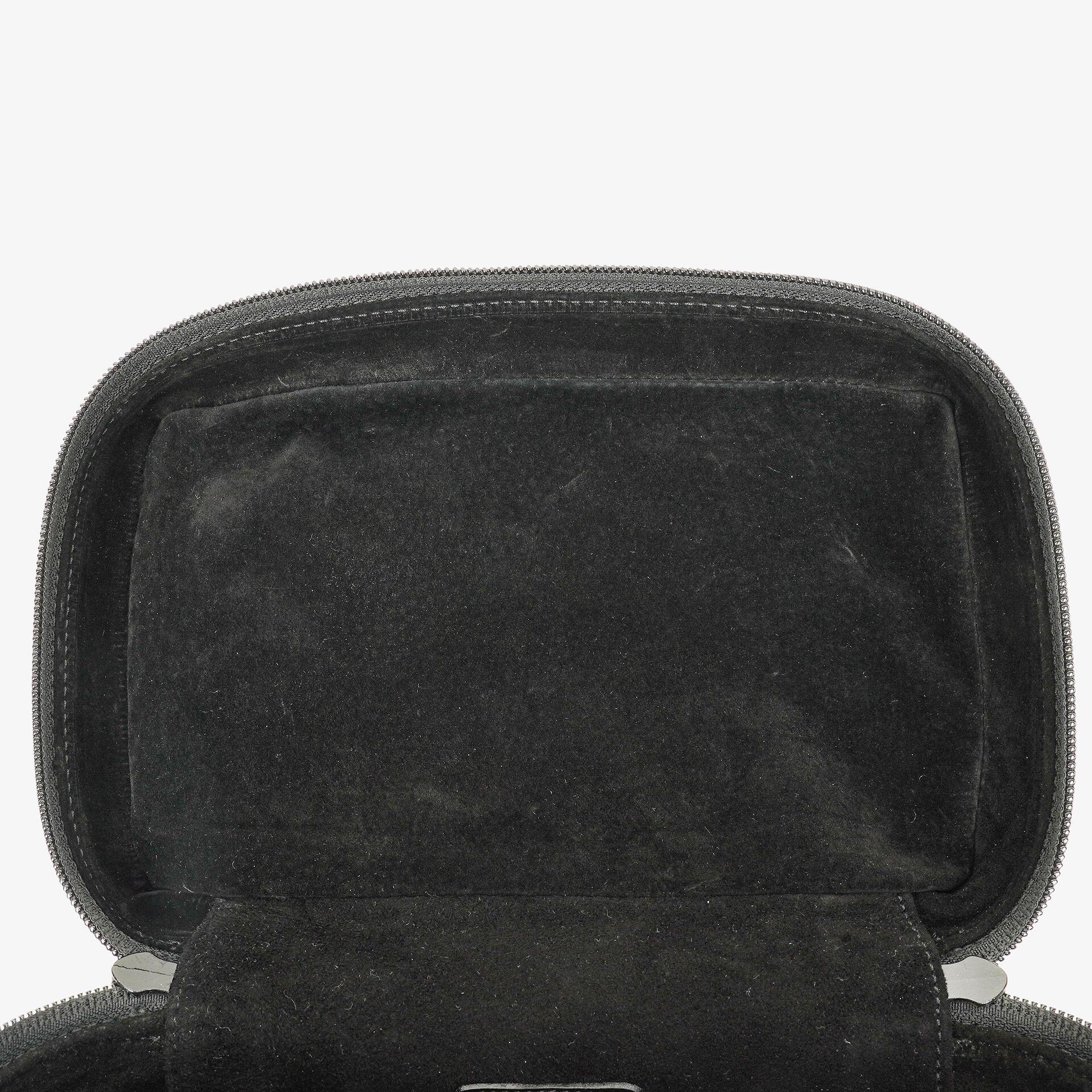 Gucci Horsebit Vanity Tasche aus schwarzem Leder