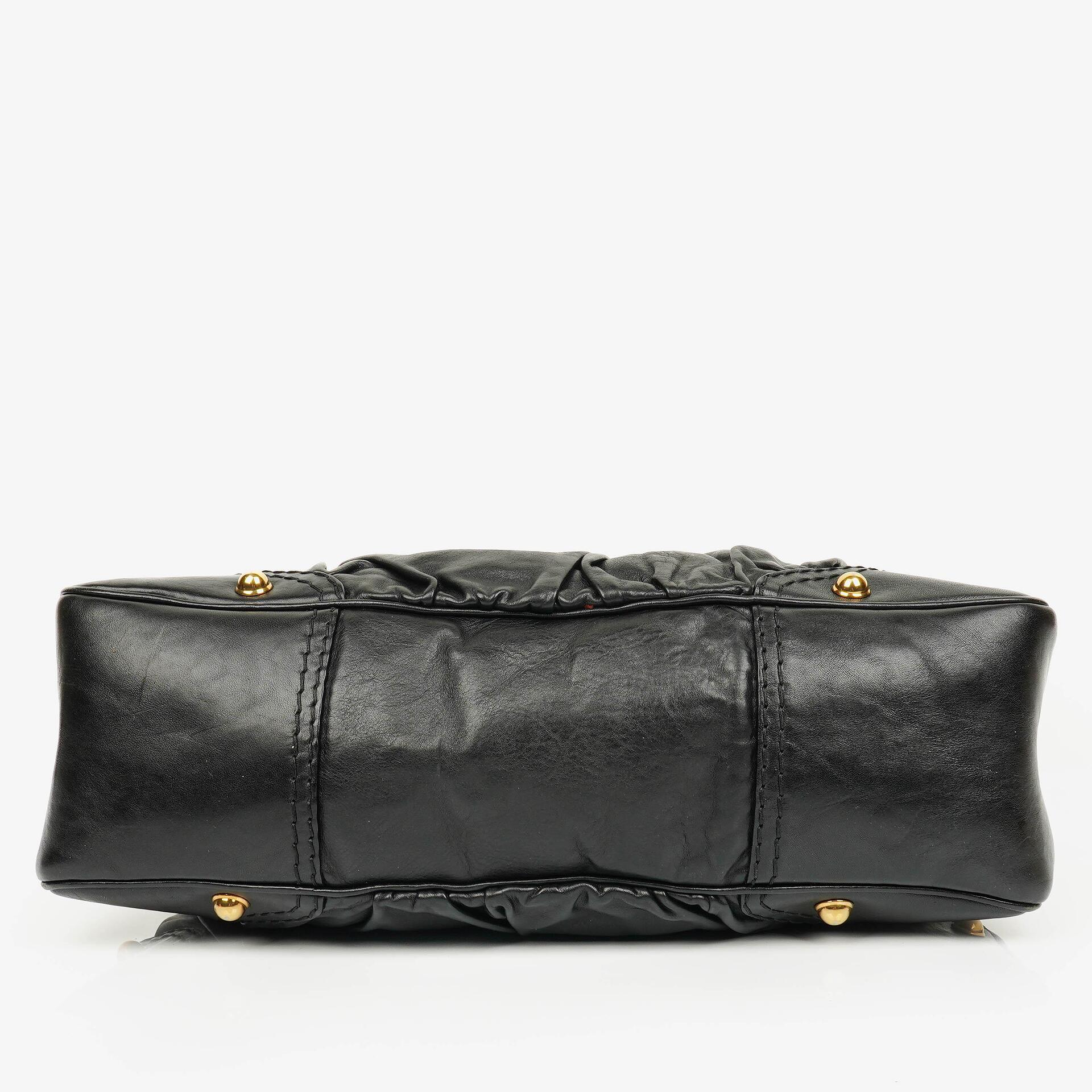 Gucci Jockey Hobo Bag Medium aus schwarzem Leder