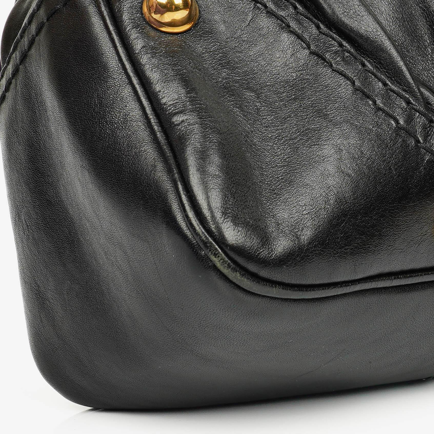 Gucci Jockey Hobo Bag Medium aus schwarzem Leder