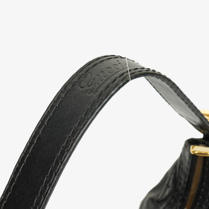 Gucci Jockey Hobo Bag Medium aus schwarzem Leder