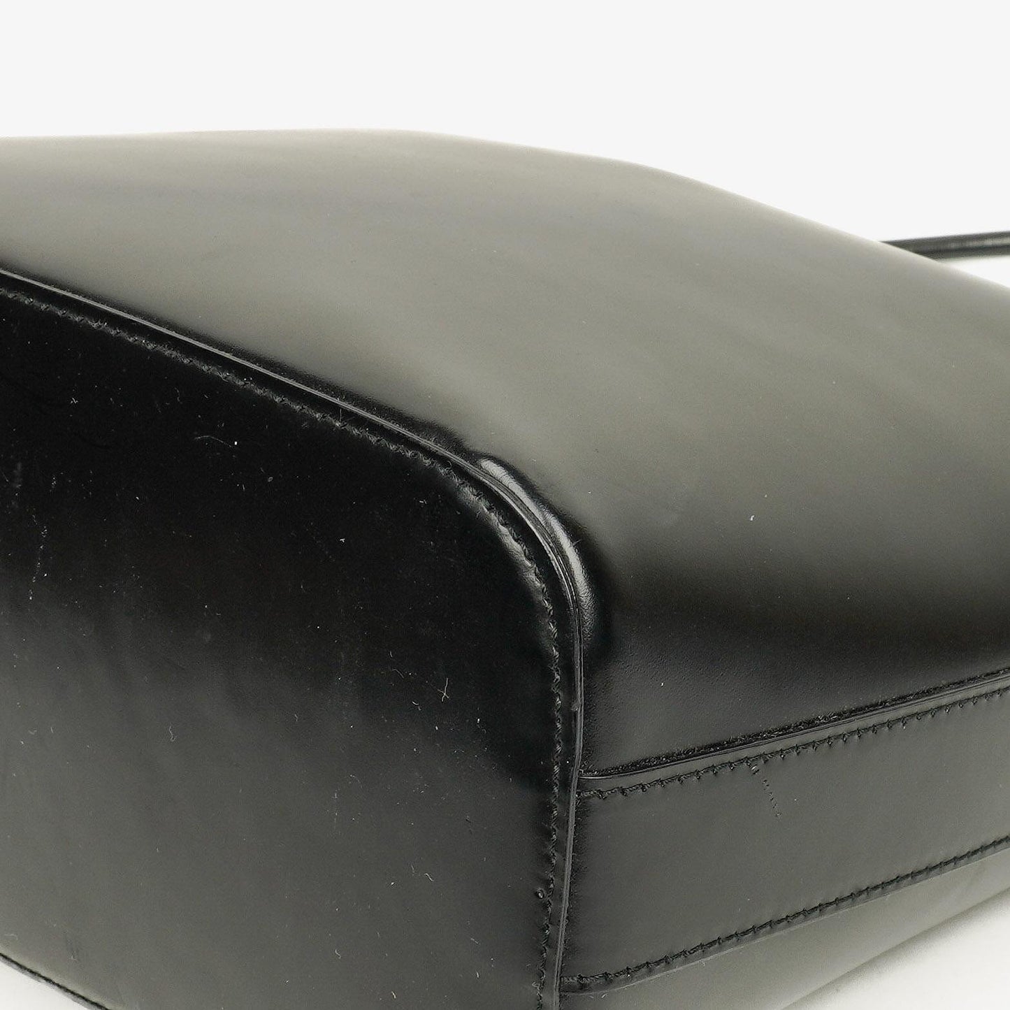 Gucci Schultertasche aus schwarzem Leder