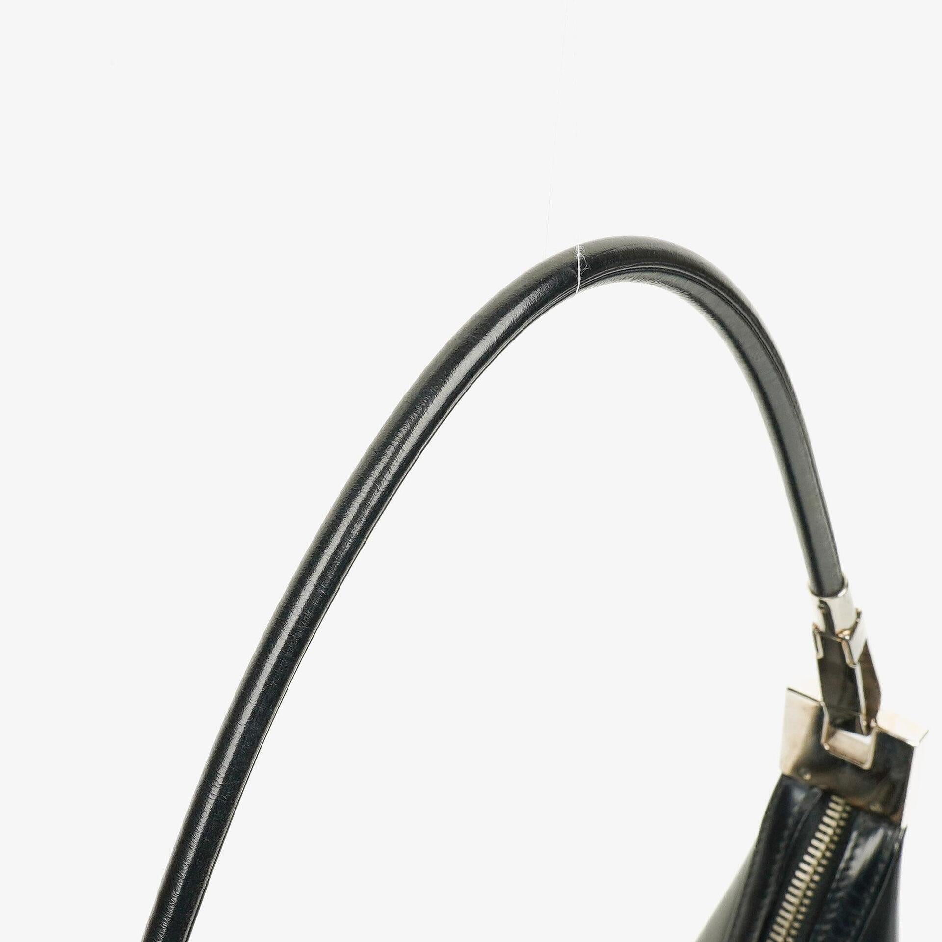 Gucci Schultertasche aus schwarzem Leder