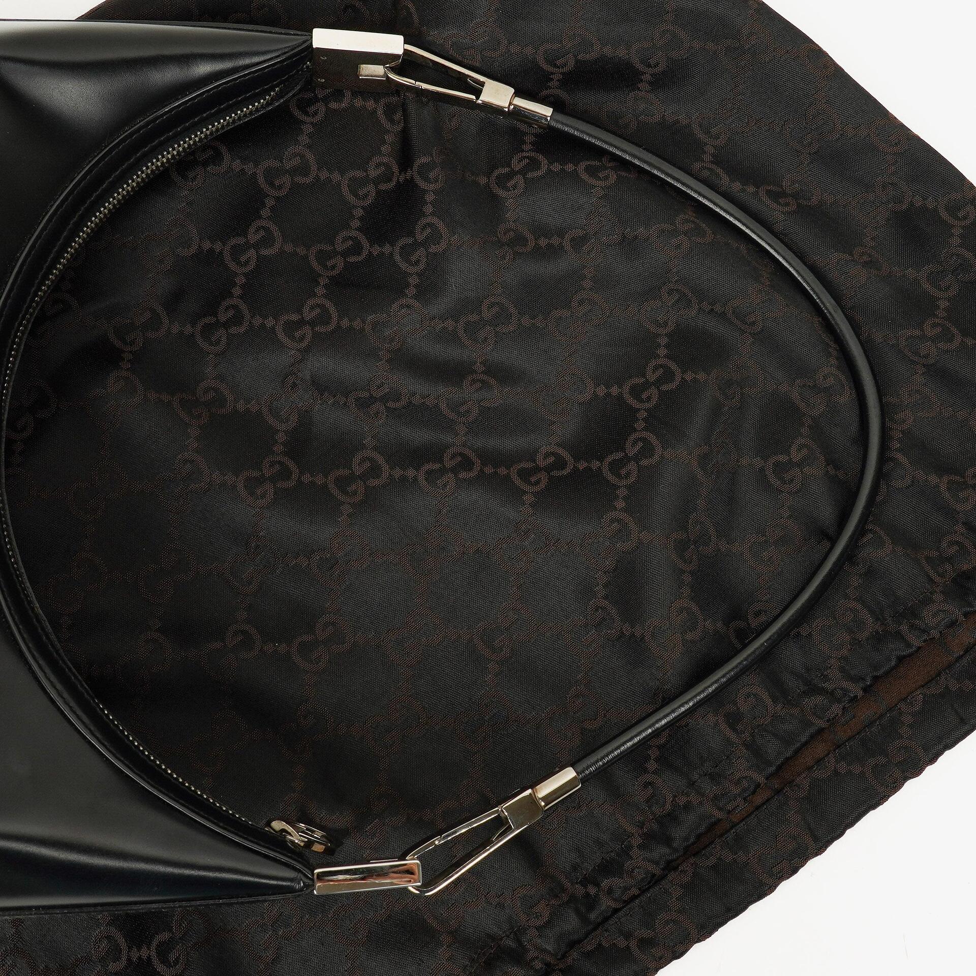 Gucci Schultertasche aus schwarzem Leder