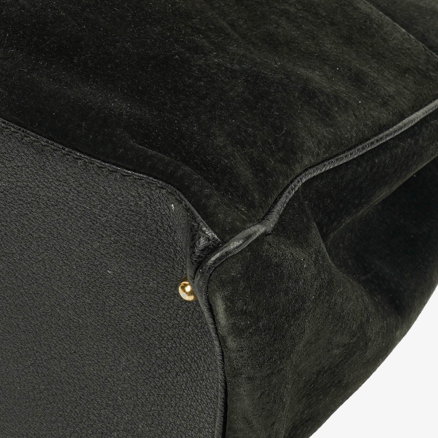 Gucci Vintage Tote aus schwarzem Wildleder mit Bambus