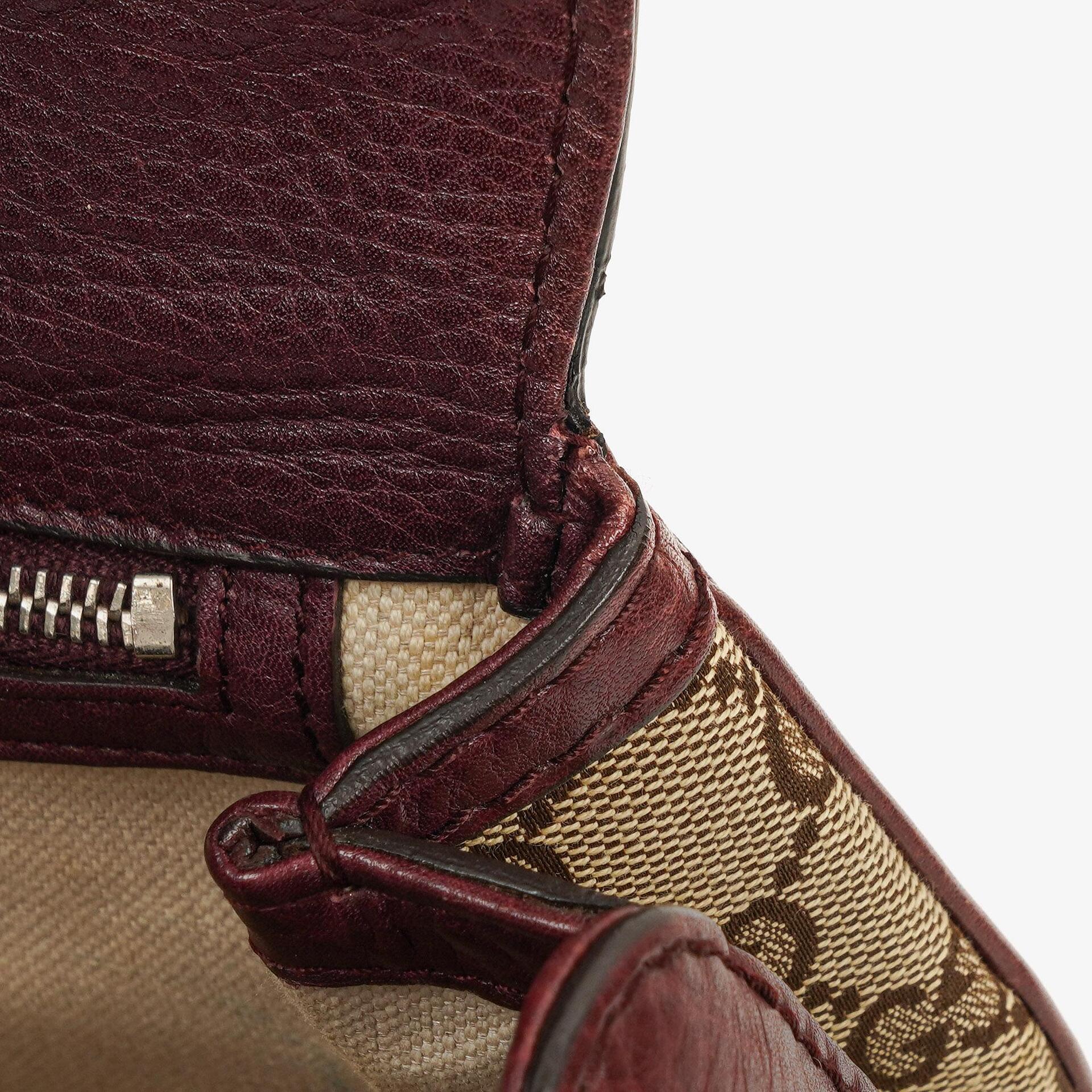 Gucci Medium New Convertible Bamboo Top Handle Tasche aus braunem GG Canvas