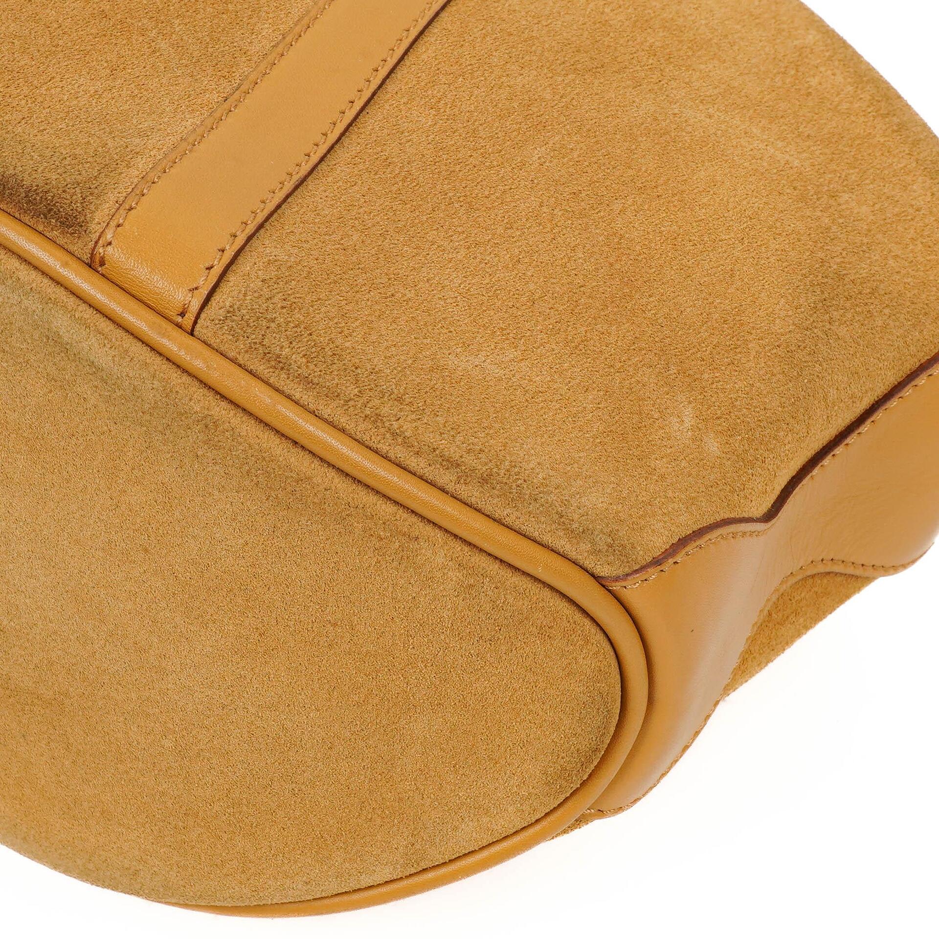 Gucci Obergrifftasche aus braunem Wildleder und Leder mit Bambusdetail