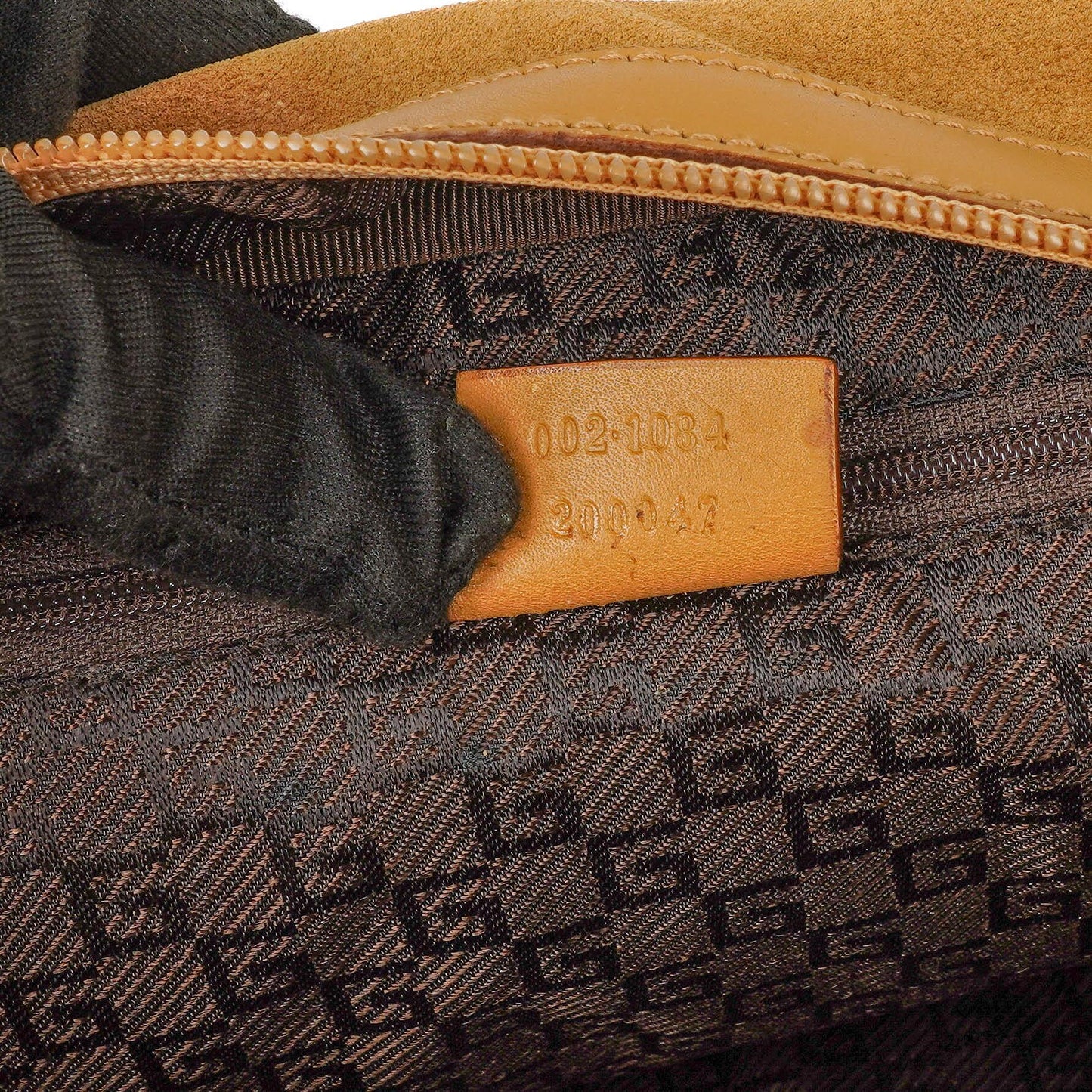 Gucci Obergrifftasche aus braunem Wildleder und Leder mit Bambusdetail