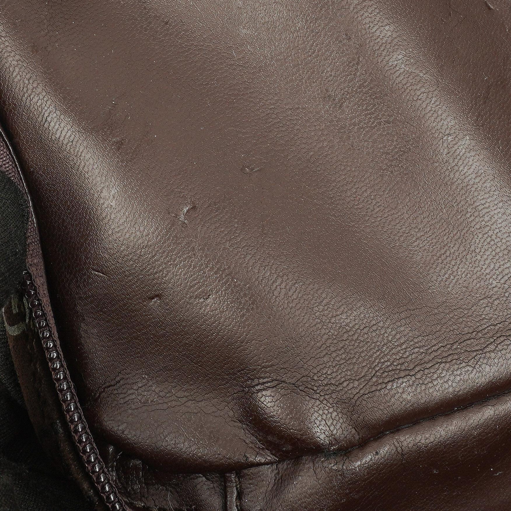 Gucci GG Vanity Tasche aus braunem Wildleder
