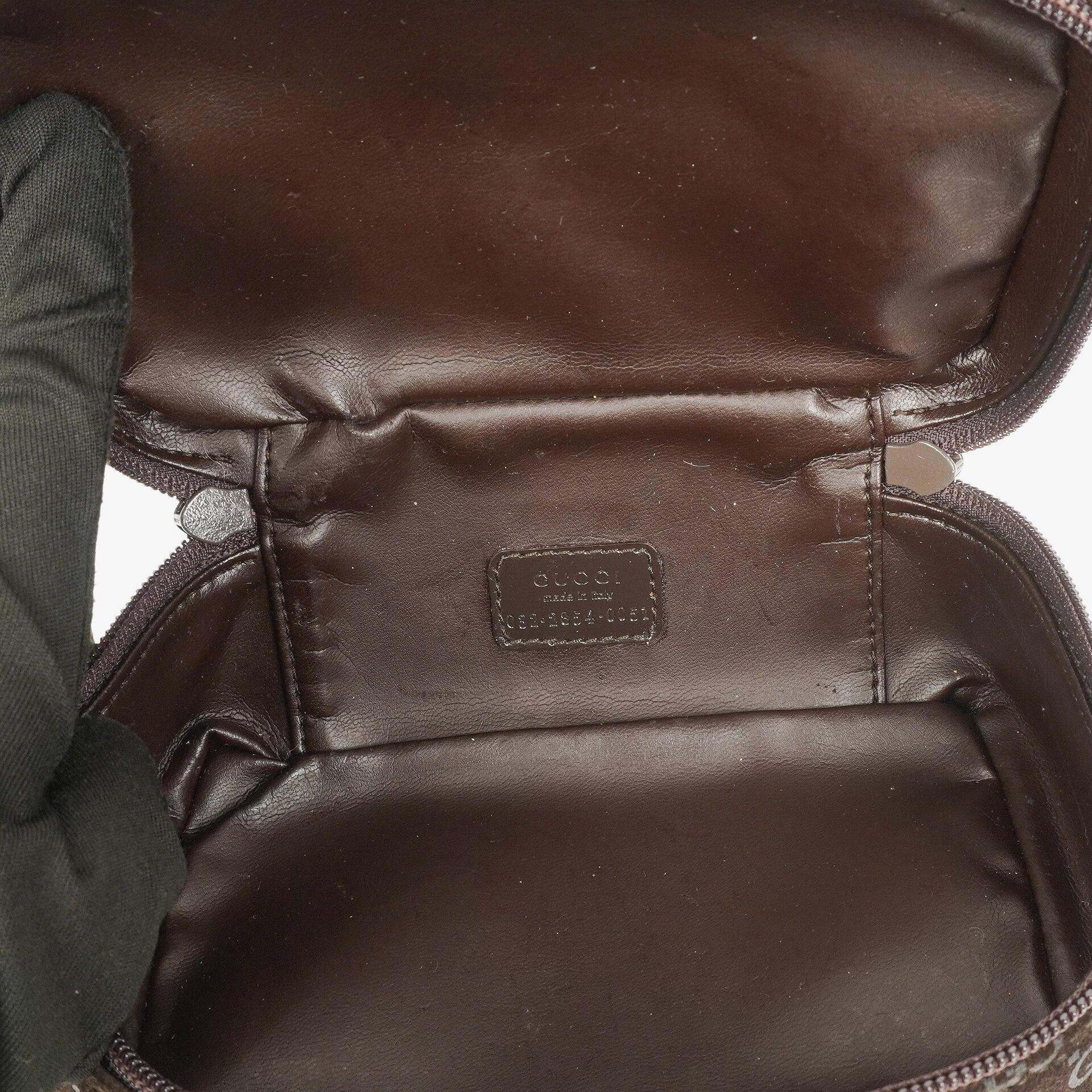 Gucci GG Vanity Tasche aus braunem Wildleder