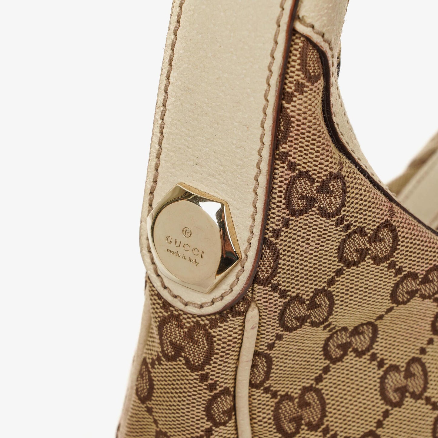 Gucci Charmy Hobo-Tasche aus beigem GG Canvas