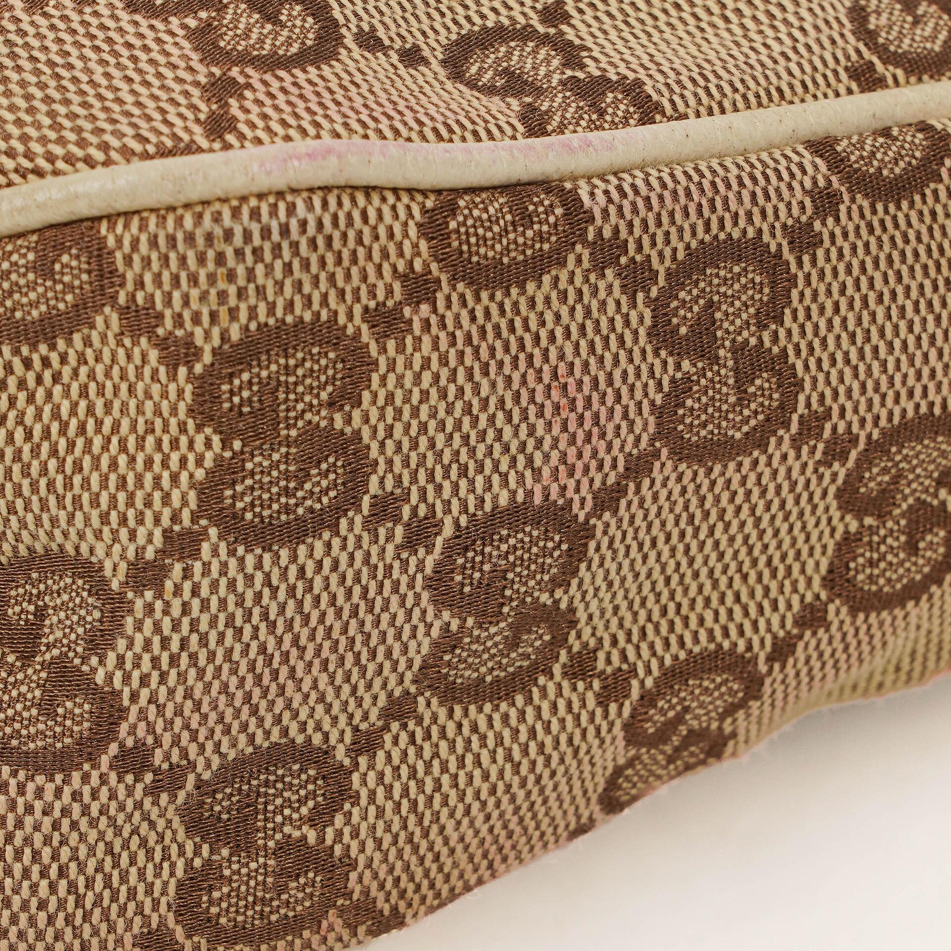 Gucci Charmy Hobo-Tasche aus beigem GG Canvas