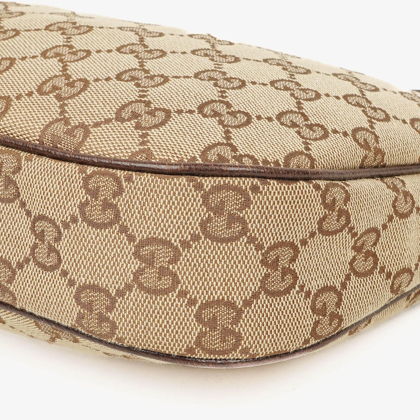 Gucci Charmy Hobo-Tasche aus beigem GG Canvas