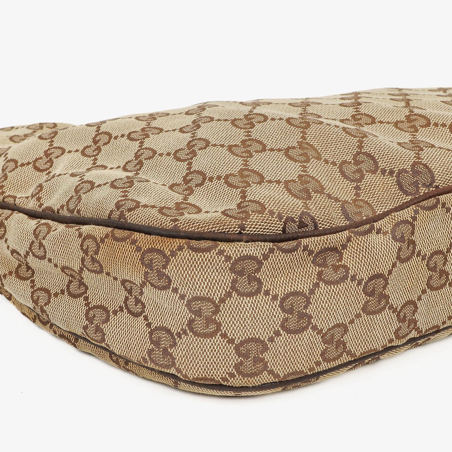 Gucci Charmy Hobo-Tasche aus beigem GG Canvas