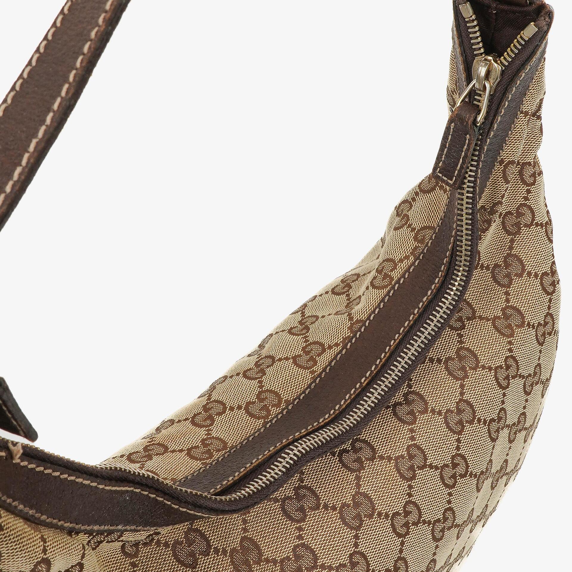 Gucci Charmy Hobo-Tasche aus beigem GG Canvas