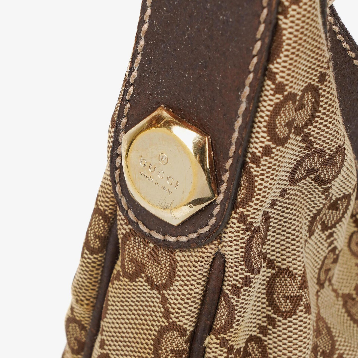 Gucci Charmy Hobo-Tasche aus beigem GG Canvas
