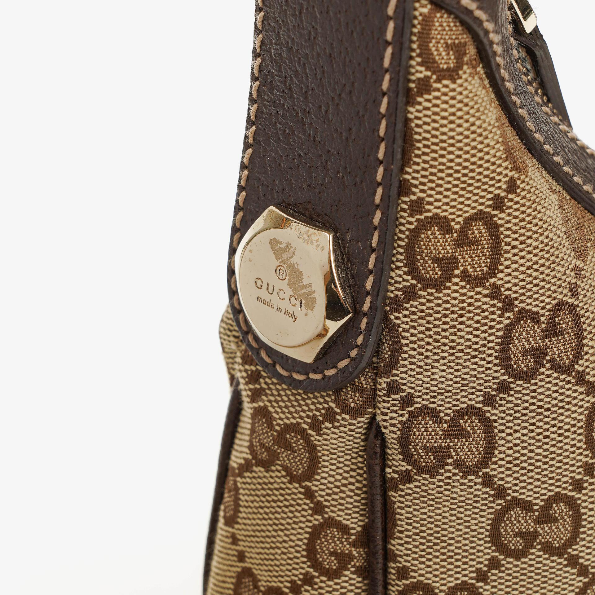 Gucci Charmy Hobo-Tasche aus beigem GG Canvas