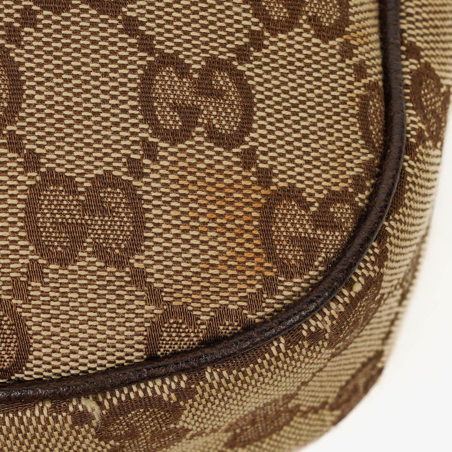 Gucci Charmy Hobo-Tasche aus beigem GG Canvas
