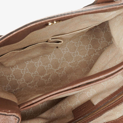 Gucci Diana Tote aus schwarzem genarbtem Leder mit Bambus-Tragegriff