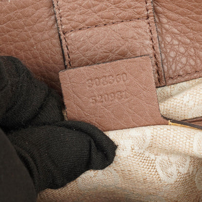 Gucci Diana Tote aus schwarzem genarbtem Leder mit Bambus-Tragegriff
