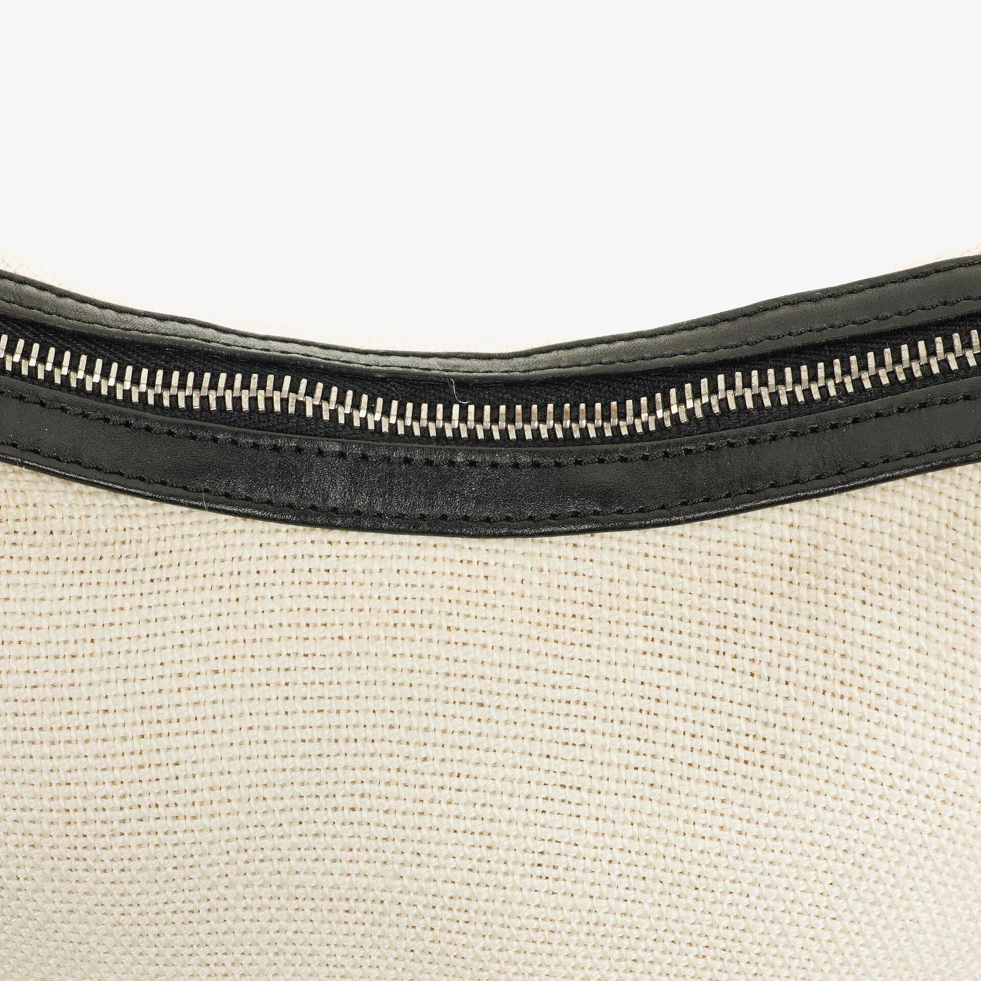 Gucci GG Schulter-Hobo aus zweifarbigem Gewebe