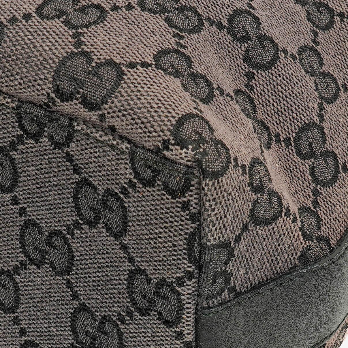 Gucci Schulter-Hobo-Tasche aus GG Canvas und Leder