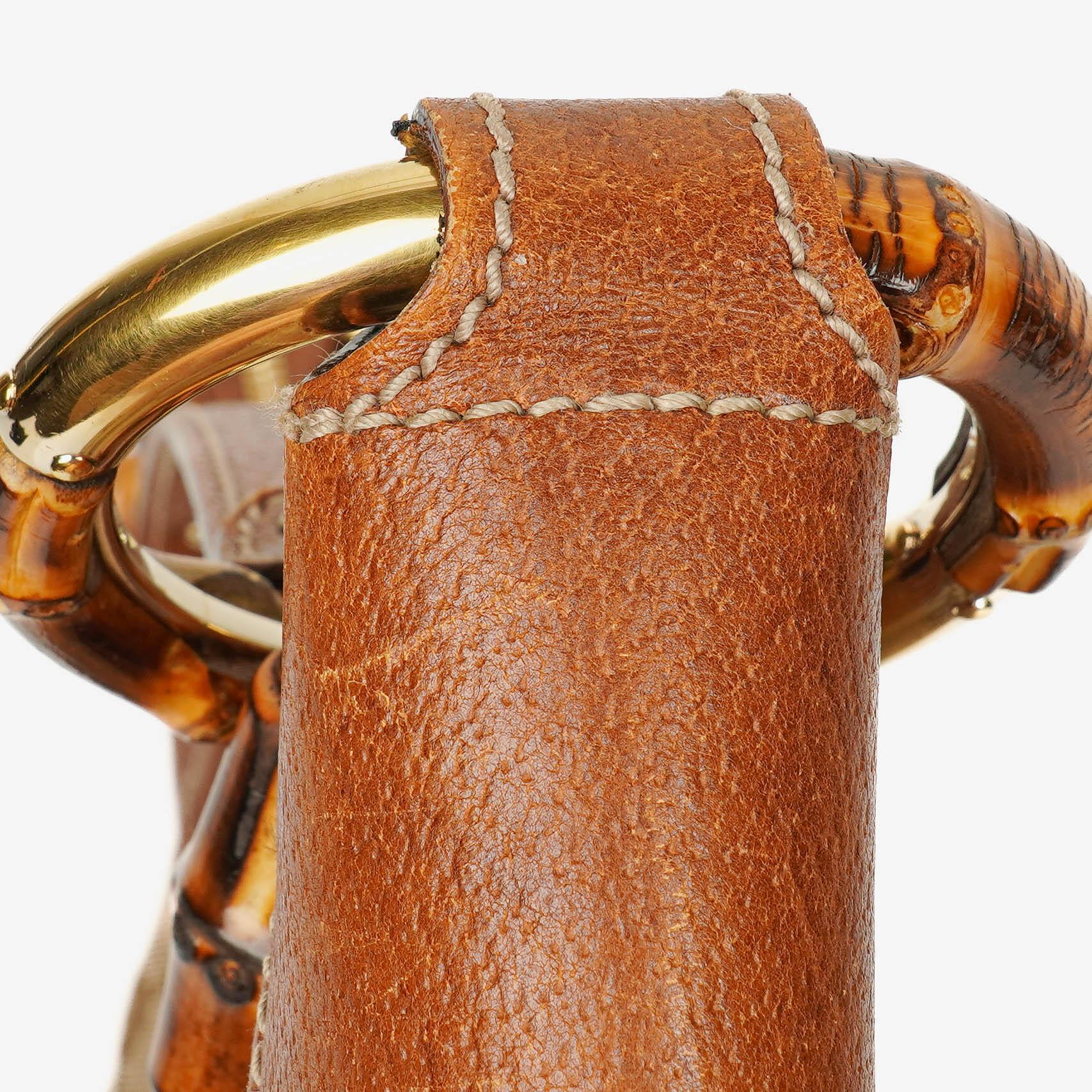 Gucci Hobo-Tasche aus GG Canvas mit Bambusring