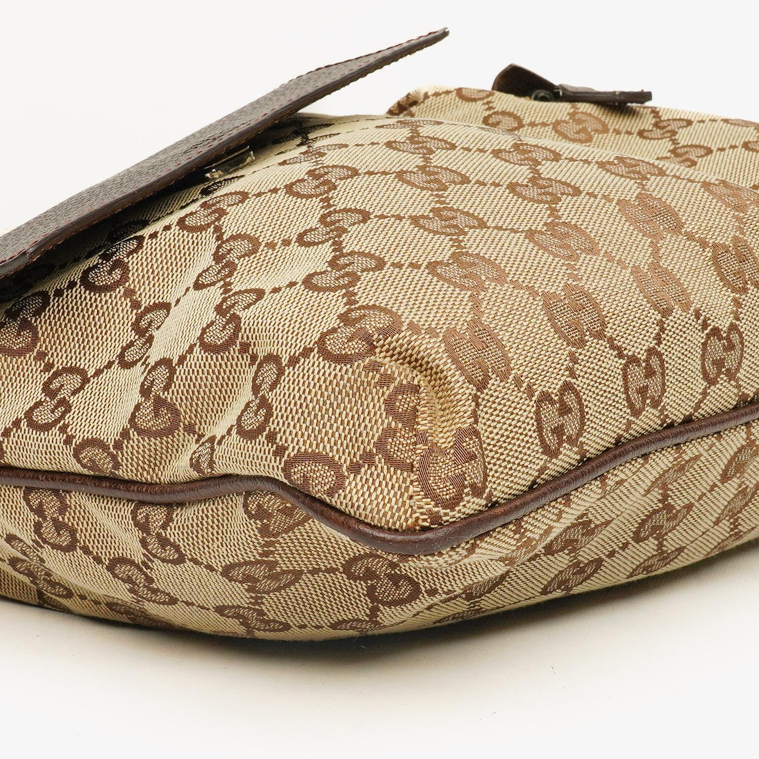 Gucci Web Messenger Tasche aus GG Canvas mit Doppeltasche