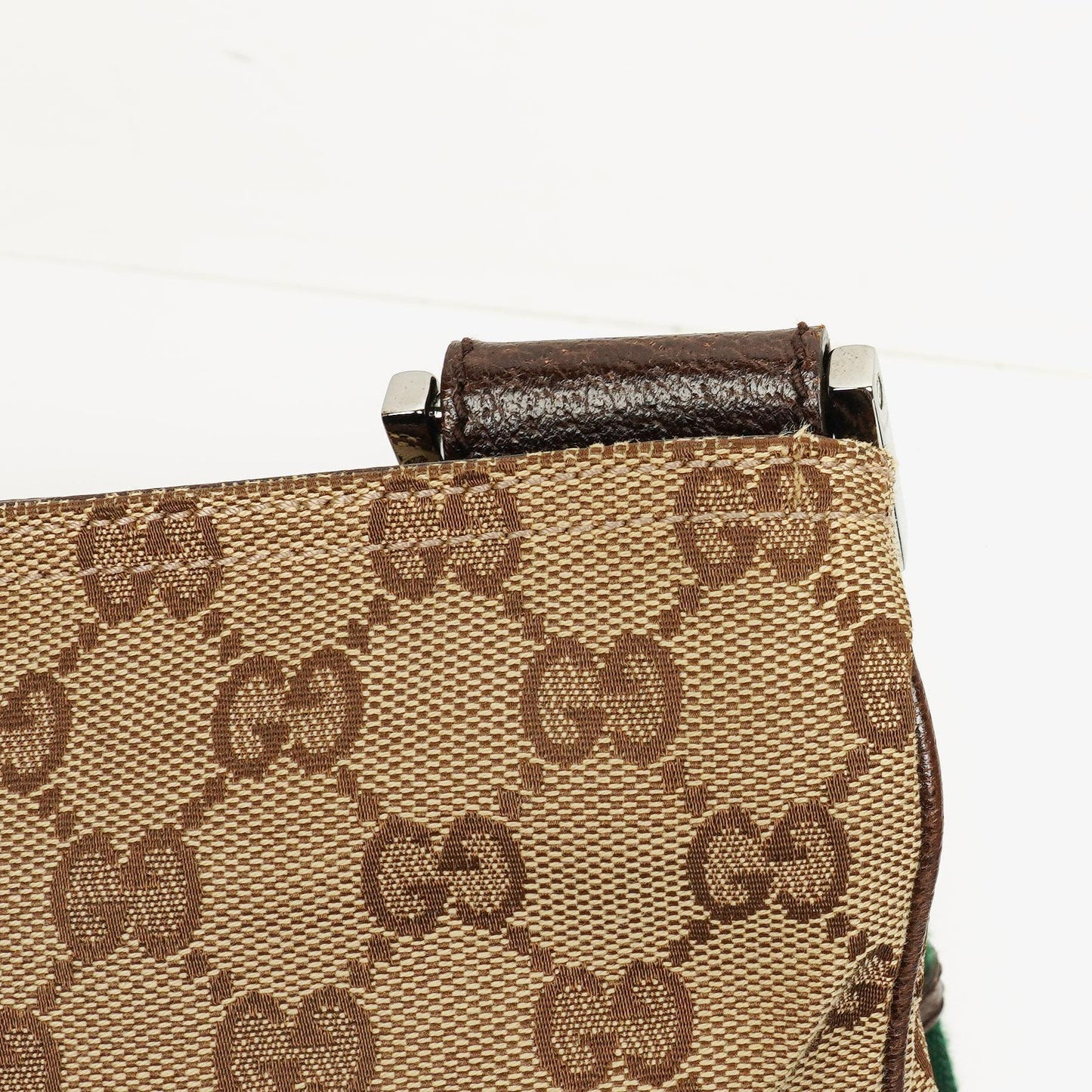 Gucci Web Messenger Tasche aus GG Canvas mit Doppeltasche