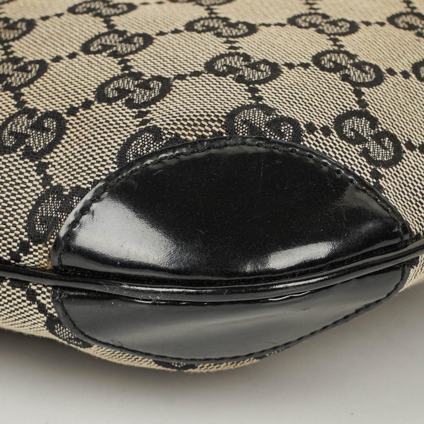 Gucci Hobo Bag aus GG Canvas mit Griff-Ring