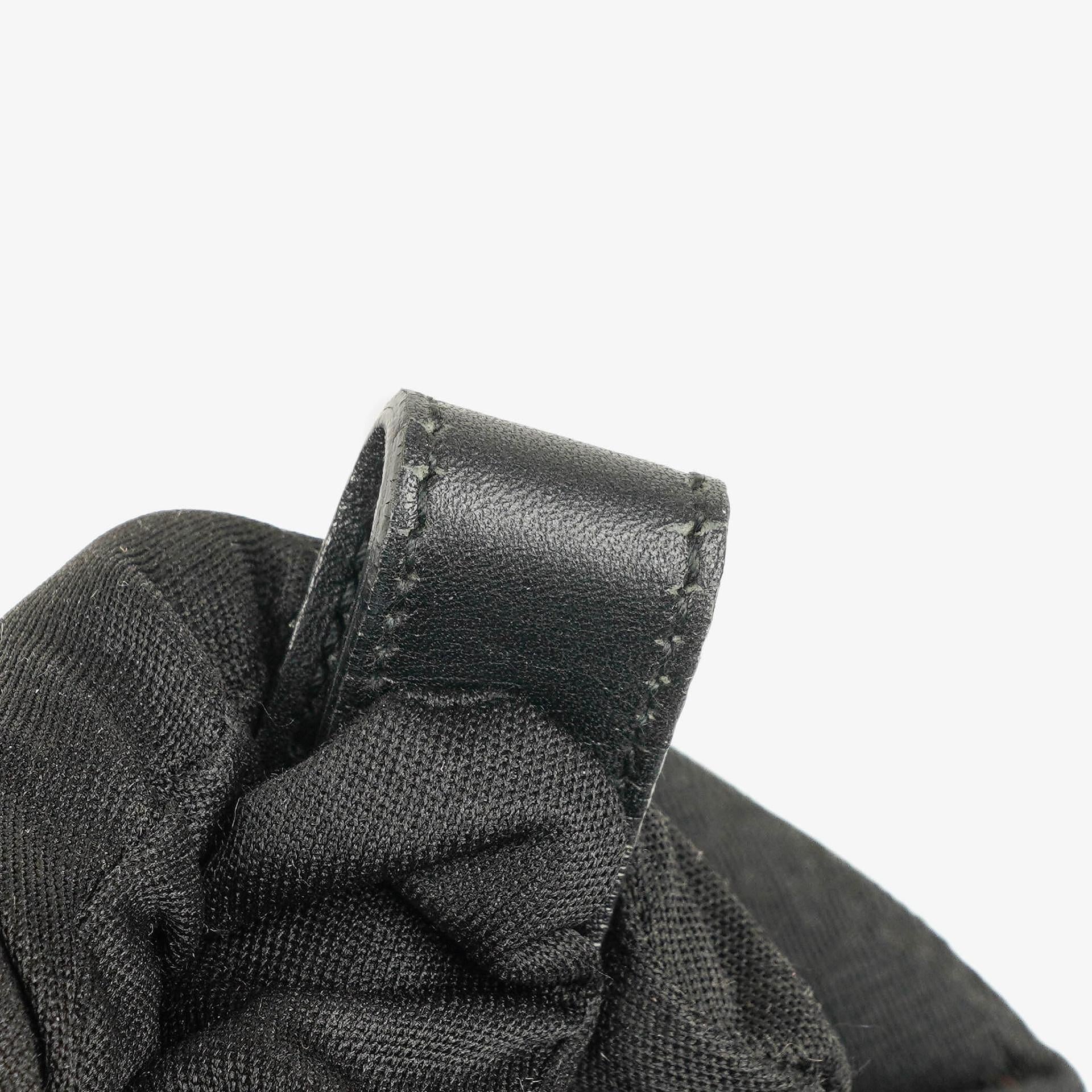 Gucci GG Canvas Mini Hobo-Tasche