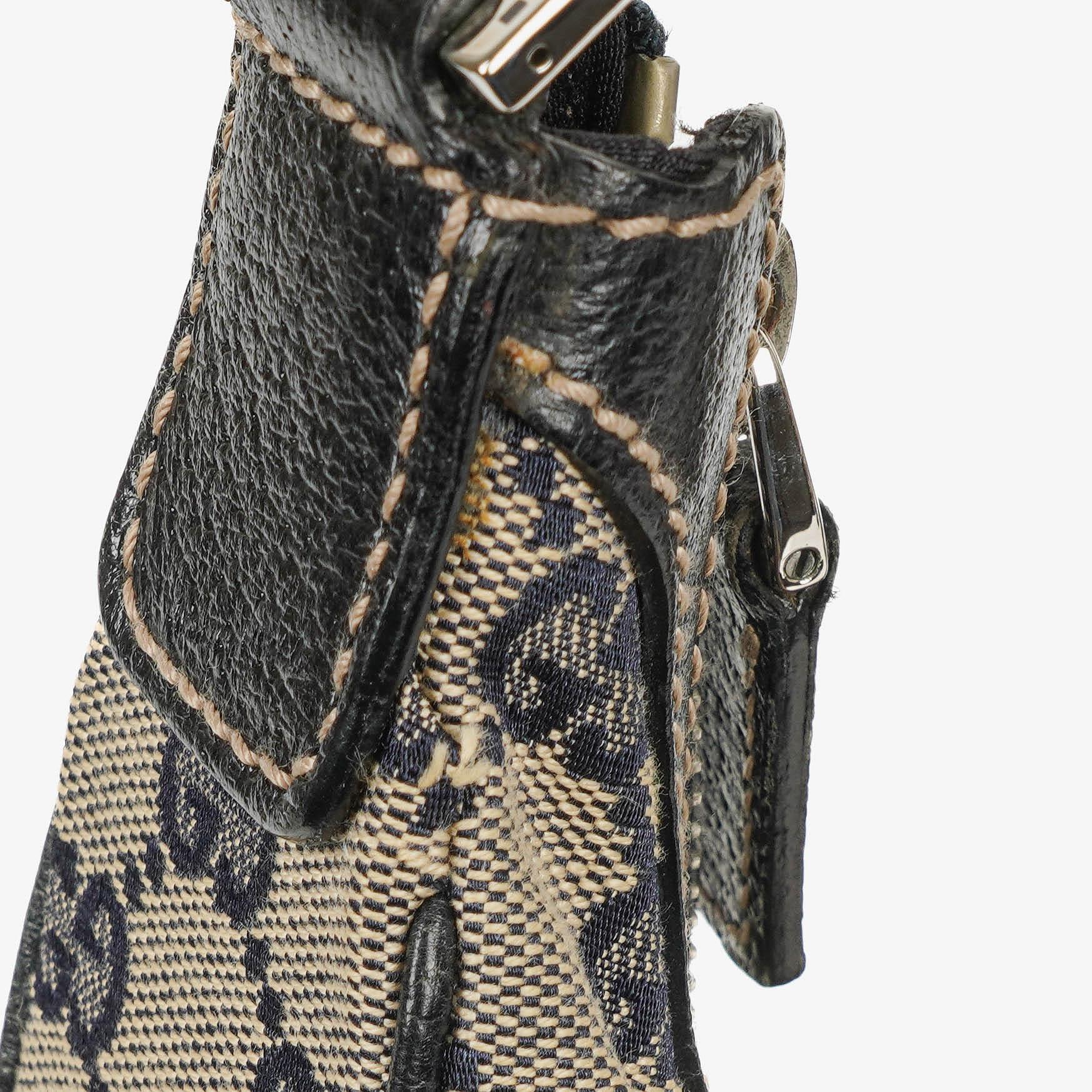Gucci GG Canvas Schultertasche