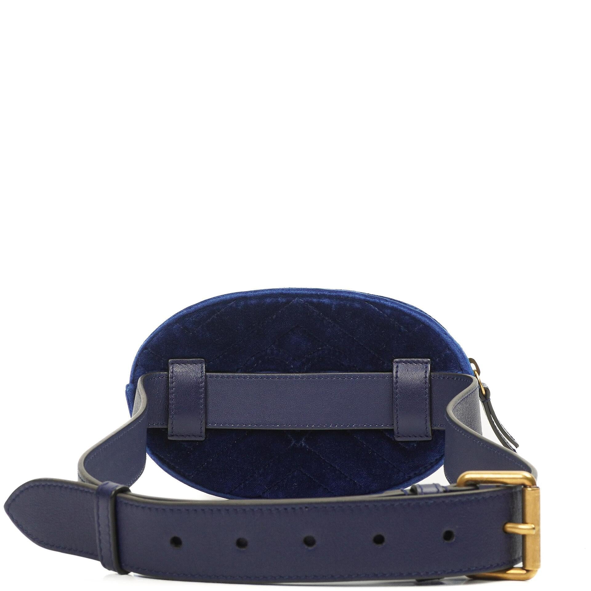 Gucci GG Marmont Matelasse Kobaltblau Samt Gürteltasche 85 34