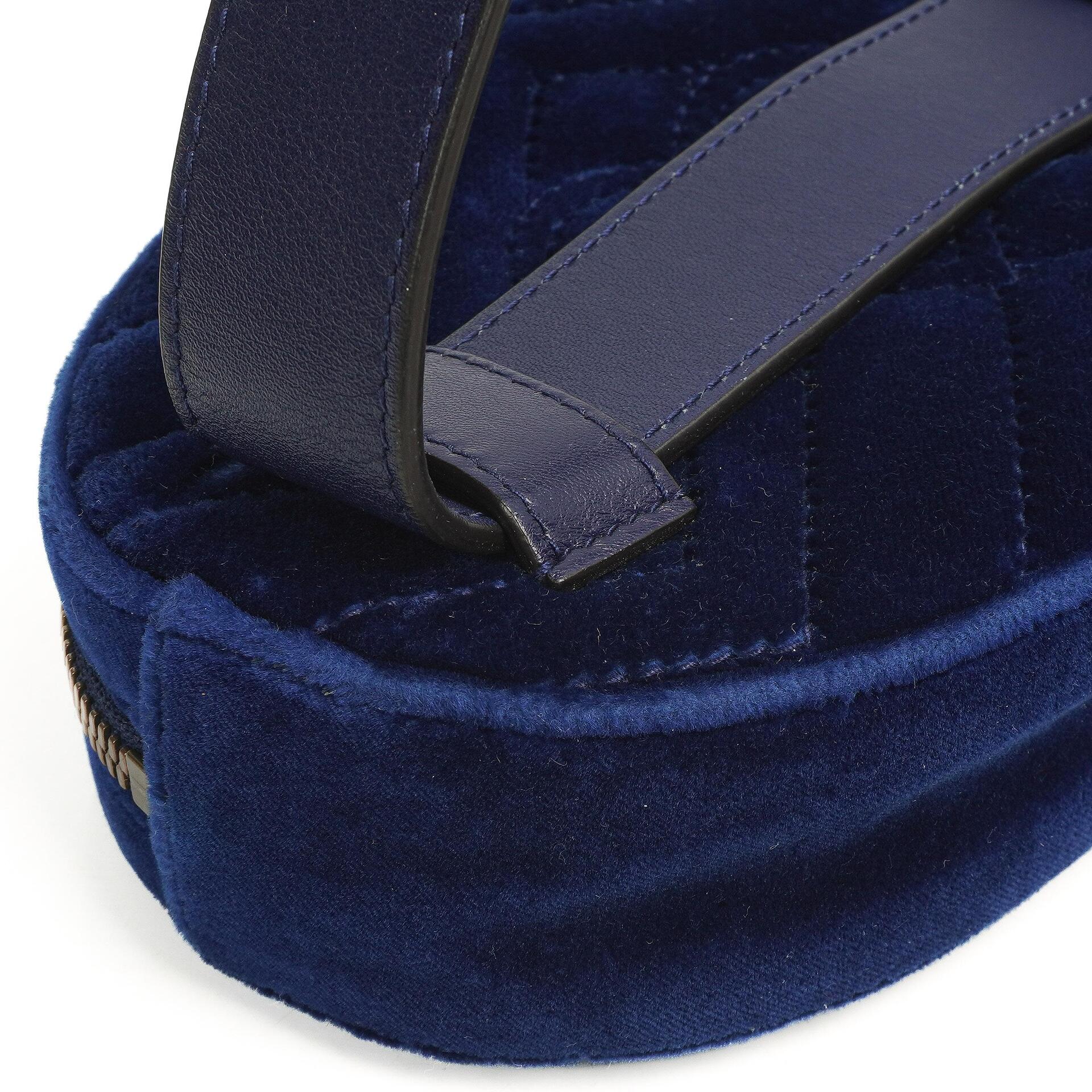 Gucci GG Marmont Matelasse Kobaltblau Samt Gürteltasche 85 34