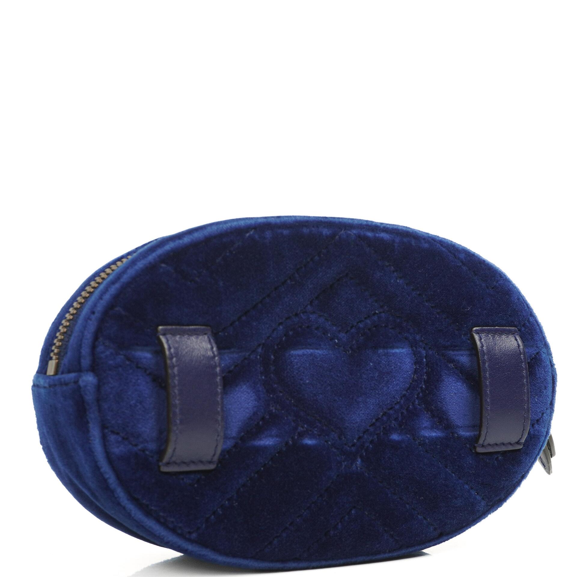 Gucci GG Marmont Matelasse Kobaltblau Samt Gürteltasche 85 34