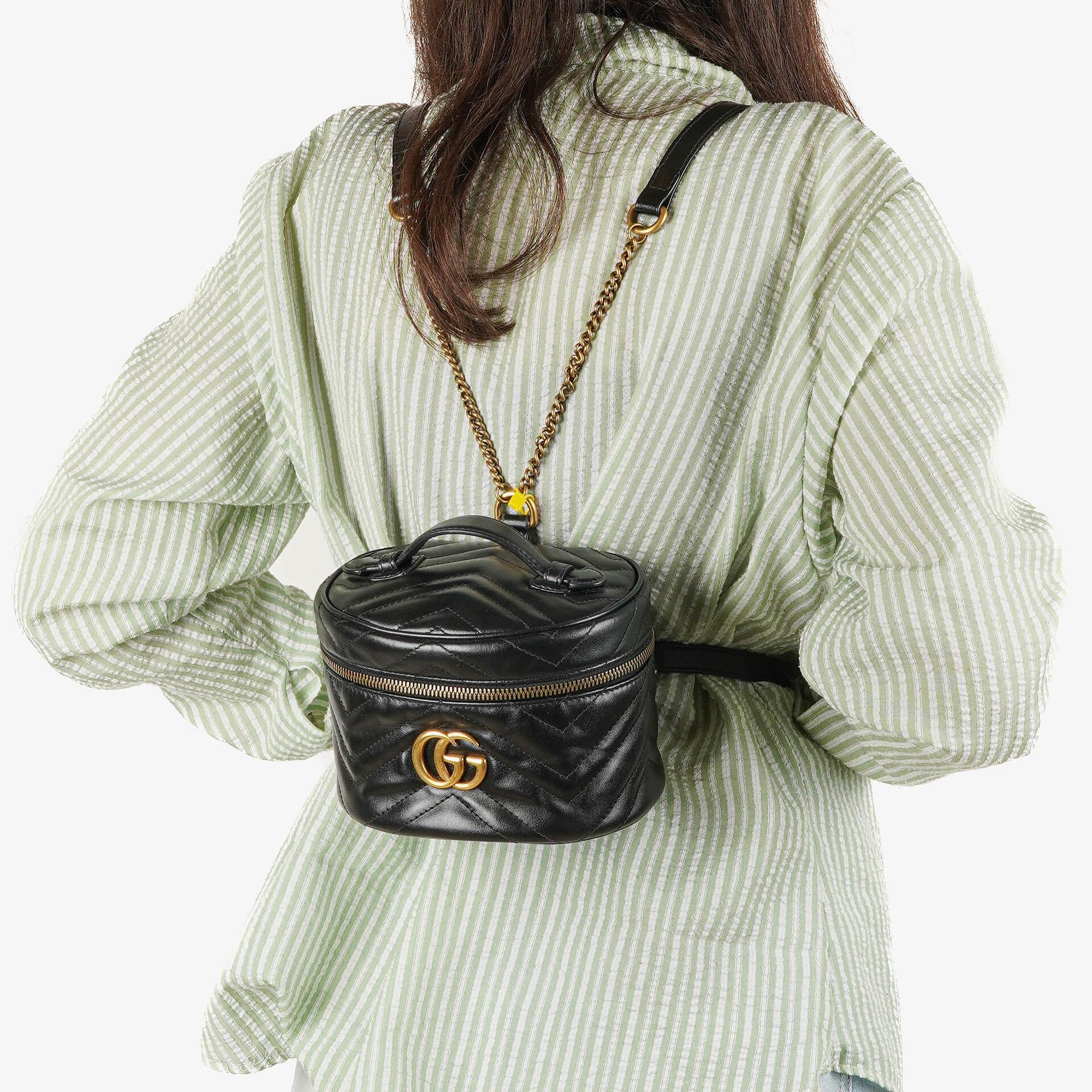 Gucci GG Marmont runder schwarzer Rucksack