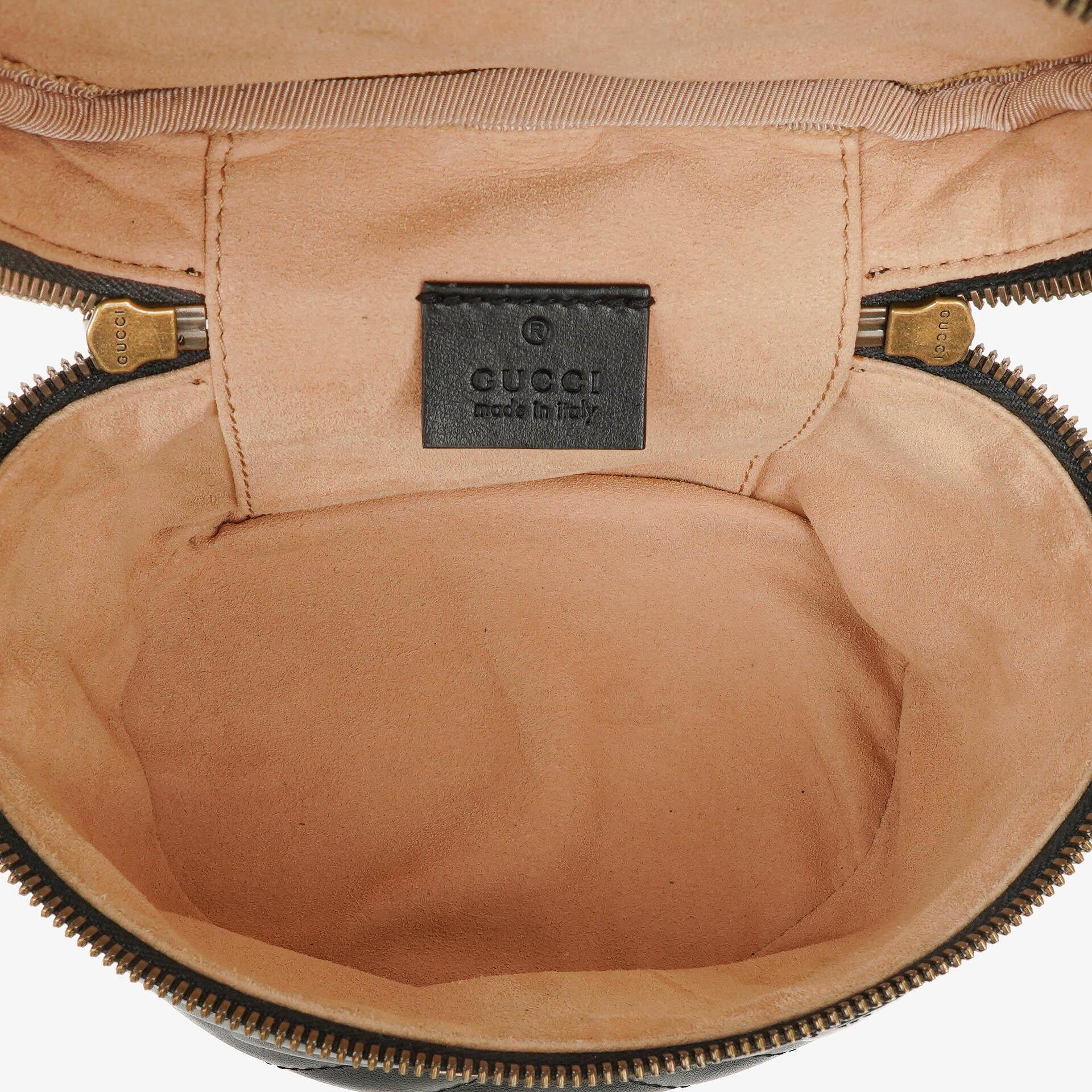 Gucci GG Marmont runder schwarzer Rucksack