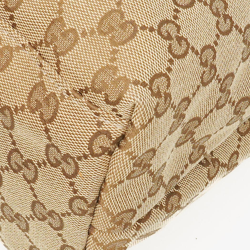 Gucci GG Monogram Canvas Top-Handle-Tasche in Beige mit Bambusgriff