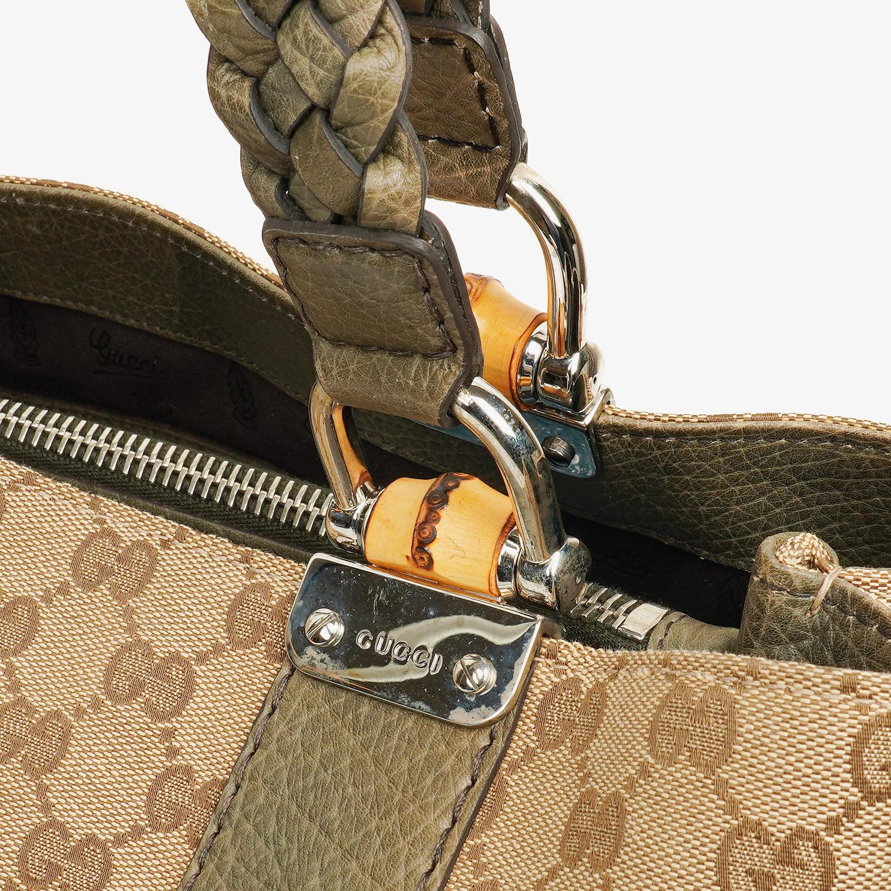 Gucci GG Monogram Canvas Top-Handle-Tasche in Beige mit Bambusgriff