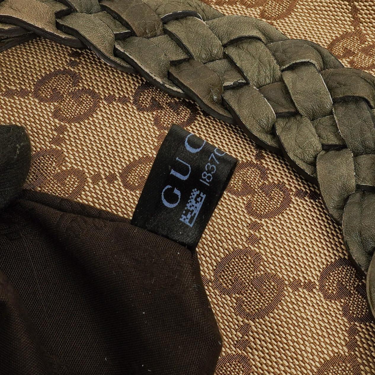 Gucci GG Monogram Canvas Top-Handle-Tasche in Beige mit Bambusgriff