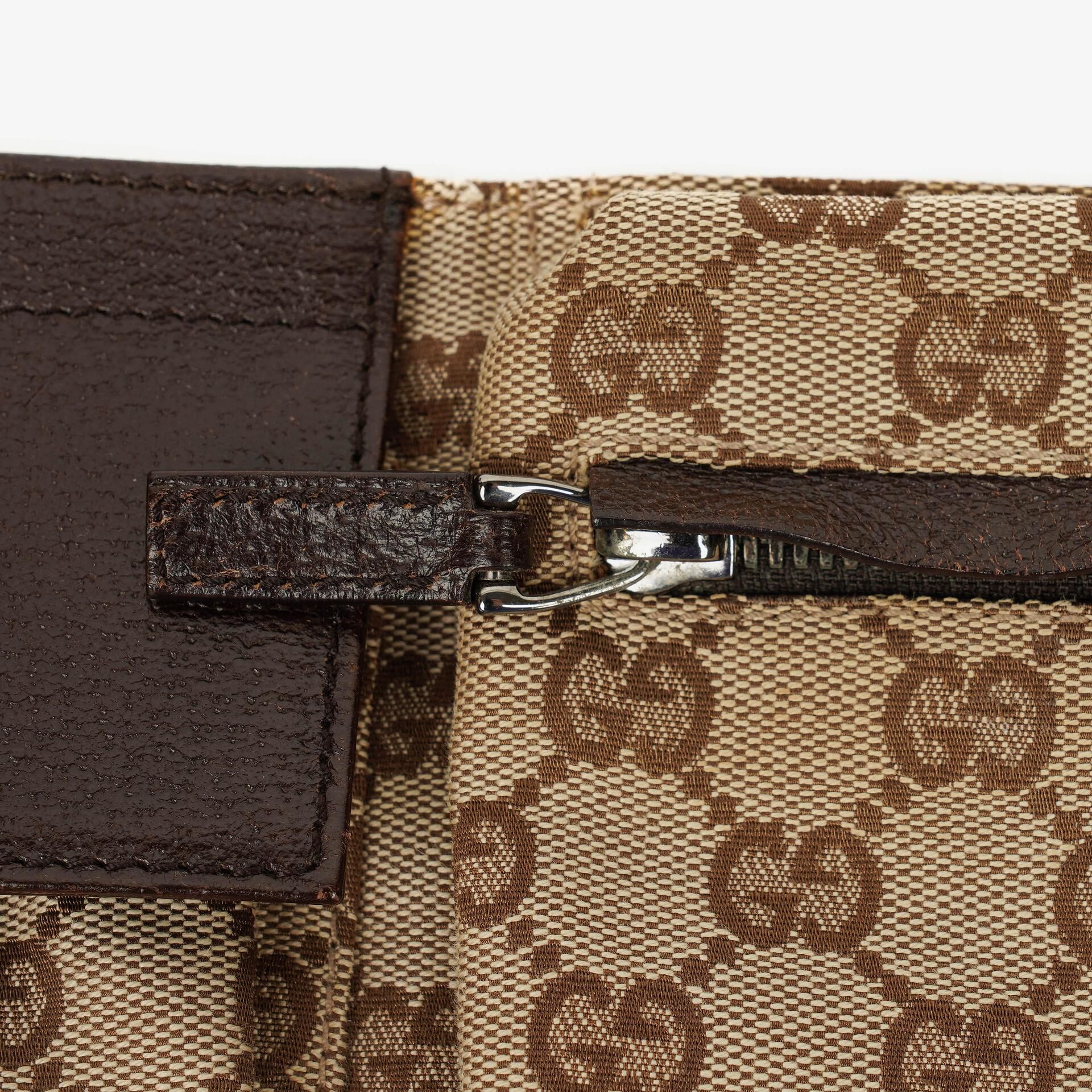 Gucci GG Monogram Canvas Gürteltasche