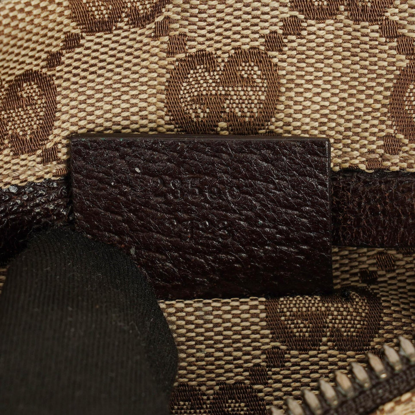 Gucci GG Monogram Canvas Gürteltasche