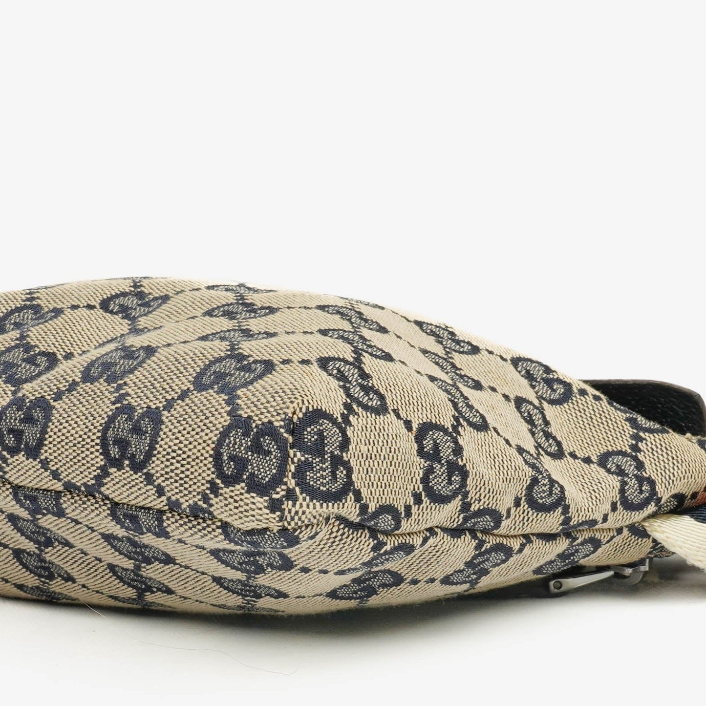 Gucci GG Monogram Canvas Gürteltasche