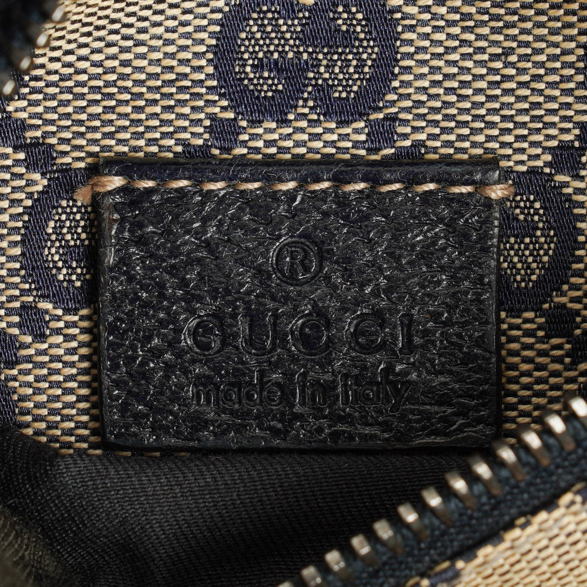 Gucci GG Monogram Canvas Gürteltasche